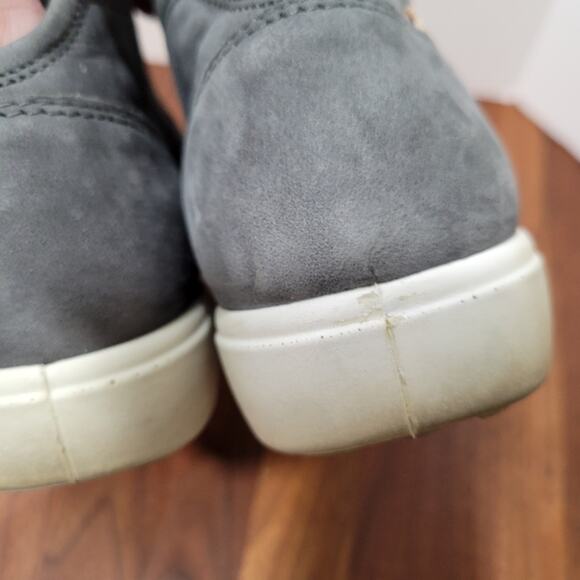 Ecco Soft 7 Woman's Nubuck Zip Bootie Leather Grey Size 37 (8 - 8.5) - Picture 10 of 15
